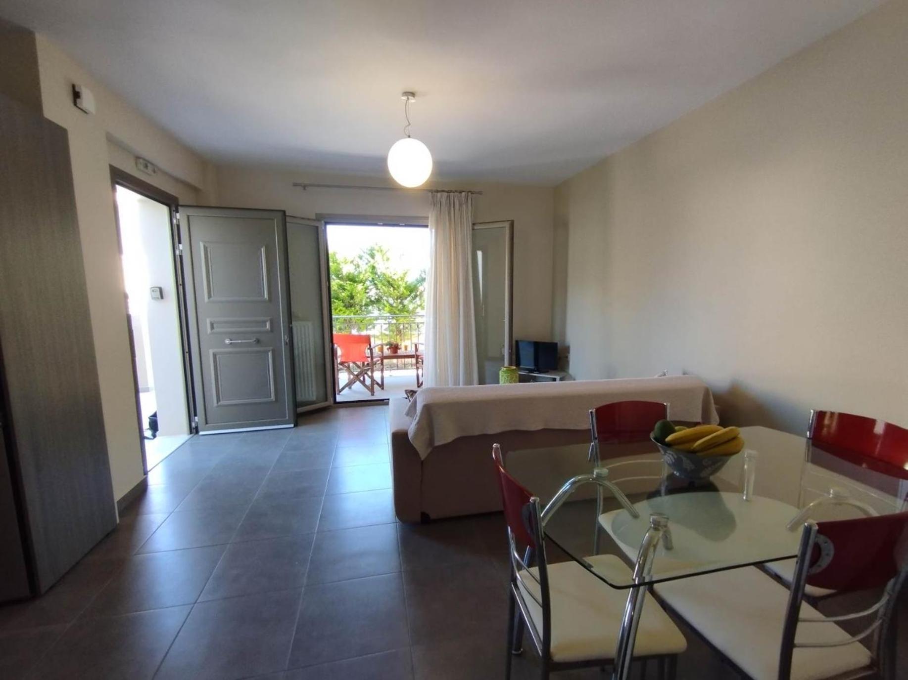 Angelos Apartment 2 คาราโวมิลอส ภายนอก รูปภาพ